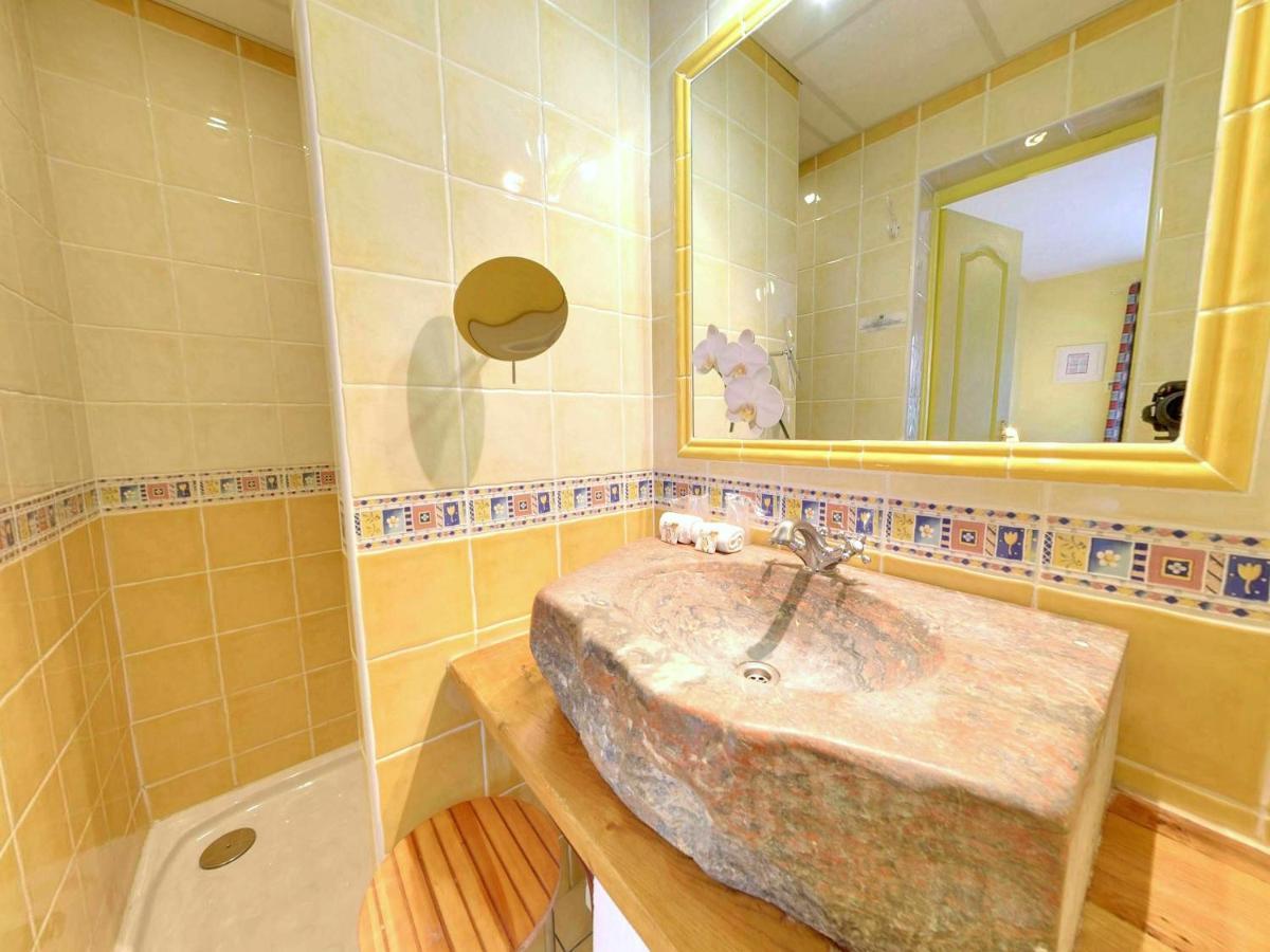 Hotel Du Mas Vinassan Екстер'єр фото