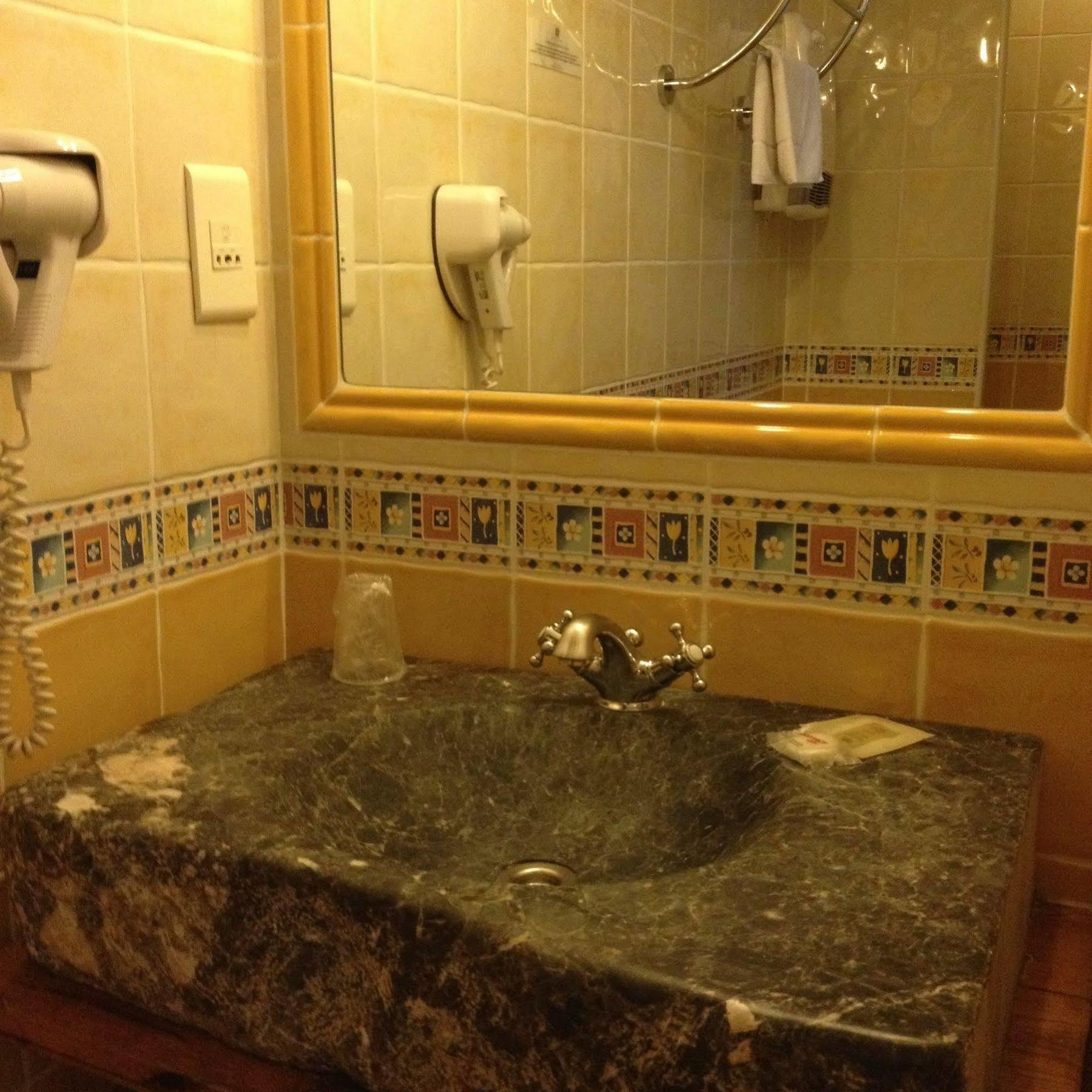 Hotel Du Mas Vinassan Екстер'єр фото